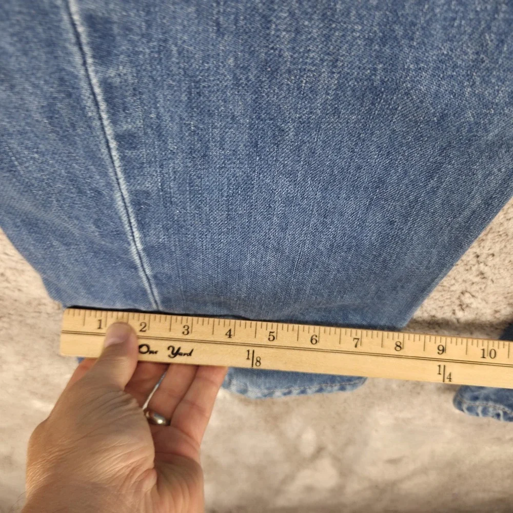 Vintage Levis Engineered Jeans Mens 32x34 Blue Light Wash Twisted Button Fly